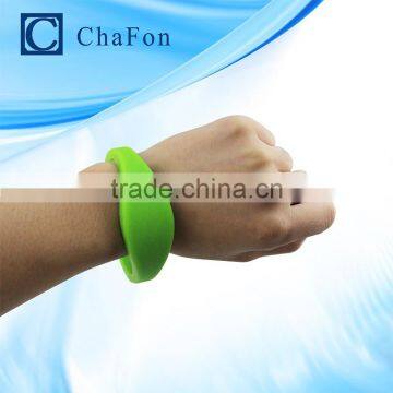 13.56mhz Waterproof Different Size Silicone Rfid Bracelet for Kids photo-6