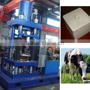 Hydraulic Animal Mineral Salt Licking Stone Press Machine photo-3
