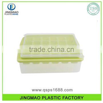 2016 New Design Good Quality Plastic Ice Cube Tray With Lid