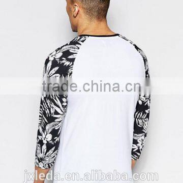 Men Muscle Fit Floral Pattern Print Contrast Long Raglan Sleeve White T-shirt OEM Custom photo-2