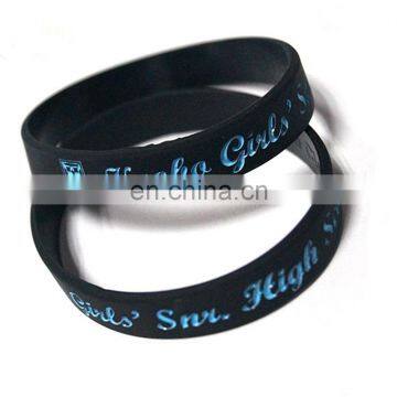 Debossed silicone wristband with creative gifts promotional silicone wristband for sport