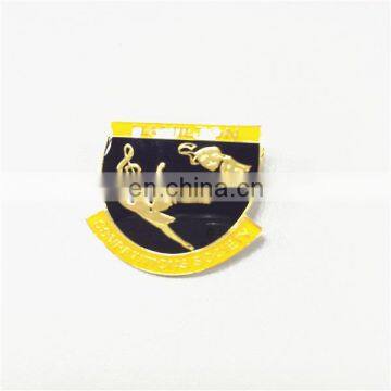 brooch pin badge in customized design as metal lapel pin