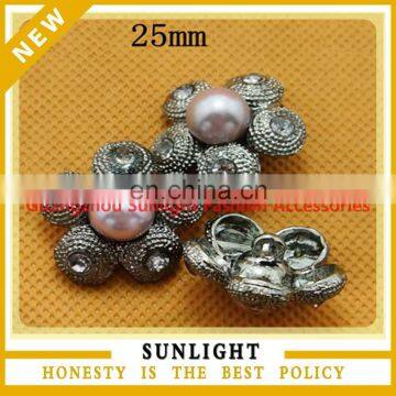 Alibaba China Supplier Wholesale Fashion Crystal Rhinestone Wedding Button