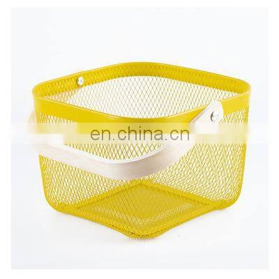 New Manufacture Hot Selling Popular Metal Wire Iron Big Size Picnic Fruit Basket White With Wood Handle Kitchen Home Storage photo-5