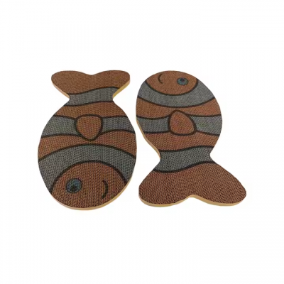 Meow Love Custom Shape Fish Design Cardboard Anti-Scratch Stress Relieve Durable BB Flute Corrugated Paper Clownfish Cat Scratcher