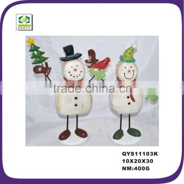 Resin cartoon style christmas snowman statue for table decor