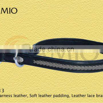 CE 1013 Leather dog collar padded with Dog head ormanents