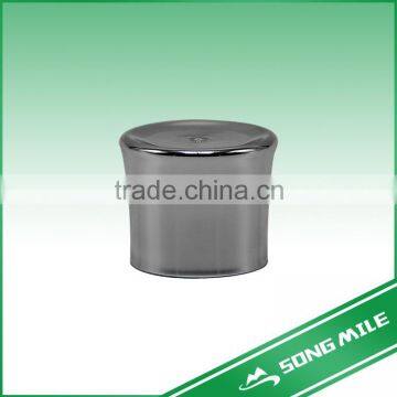 Silver plastic cap for cosmetic bottle