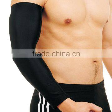 Sports elbow compression sleeve