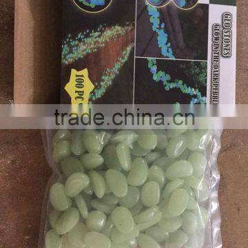 Garden Glow in the Dark Pebble Stone photo-2