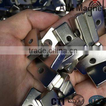 Neodymium magnet block with screw hole