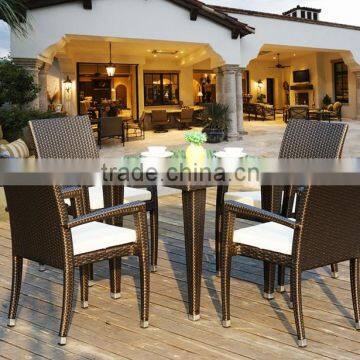 Outdoor Rattan Table and Chairs for Coffee Shop