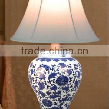 Chinese white blue porcelain table lamp