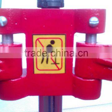 Coil Spring Compressor SC06M01 photo-2