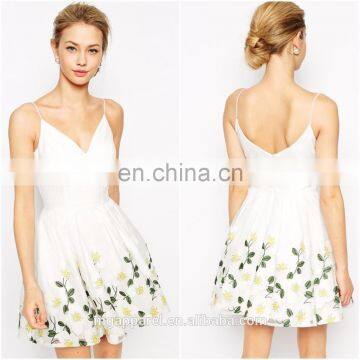 Cheap wholesale 100% Polyester V-neck white sleeveless women short embroidered prom dresses 2016