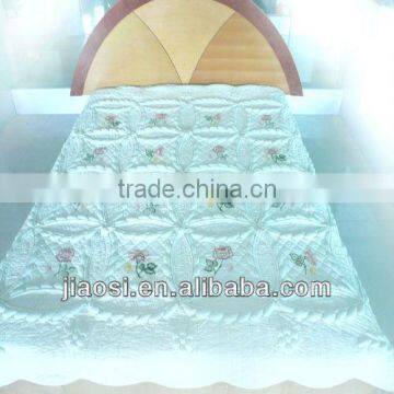 Quilted Embroidery Patchwork Quilt With Sham photo-3