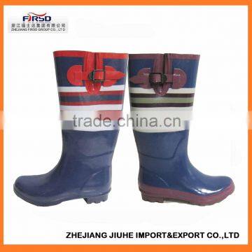 2014 Fashion ladies' rubber rain boots with simple stripe pattern