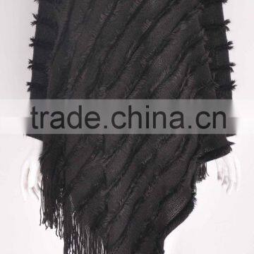 2016 fashion Acrylic woven monochrome pullover shawl with tassel