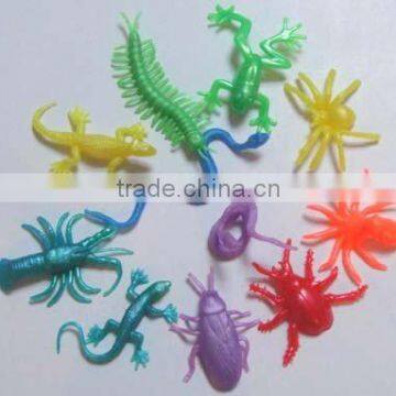 Plastic small animal / insect/ creature