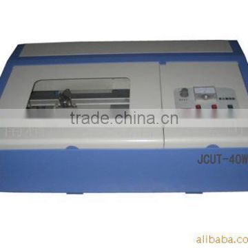 Hot sale! Jinan CE high precision cnc laser engraving machine laser wood engraving machine price