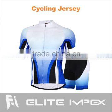 indoor cycling clothes