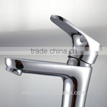 2015 Popular Brass Sprinkle Bathroom Faucet 83 1102 photo-4