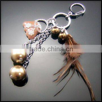 Promotional Sales Artificial Pearl Beads and Alloy Lady Handbag Pendant Keychain