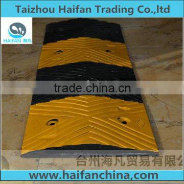 1000*350*40mm heavy strength rubber speed hump for crossing/High quality hot sell rubber speed hump used in Intersection