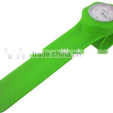Digital Clock Slap Watch in Stars Silicone Bracelet Watches photo-4