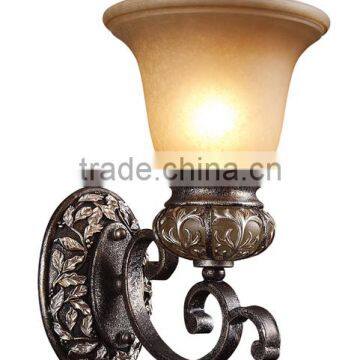 2015 Indoor Decoration Wall Sconce with glass shades in Zhongshan