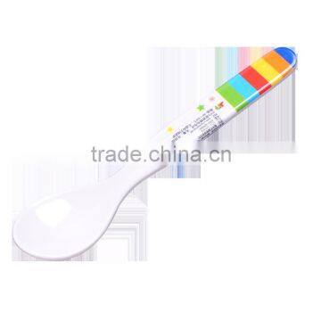 2016 High Quality Lovely Kids Feeding Spoon Cartoon Rainbow Series