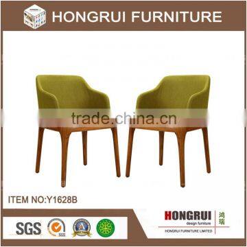 China Manufacturer Wholesale wood design dining chair/ solid wood arm chairs /PU Dining chair