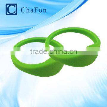 125Khz rfid tag rfid wristband children tracking rfid wristband