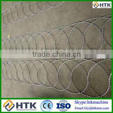 High Quality Galvanized Razor Barbed Wire/Concertina Razor Wire photo-4