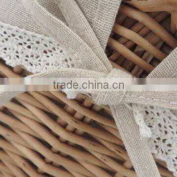 Handmade Wicker Material and Folk Art Style Willow Picnic Basket With Lid photo-3