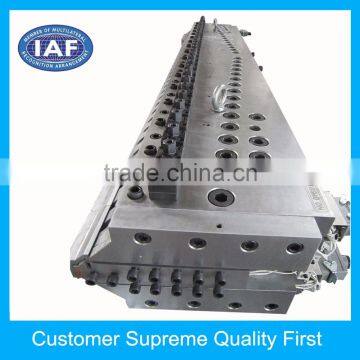 Custom plastic extrusion mould made in China