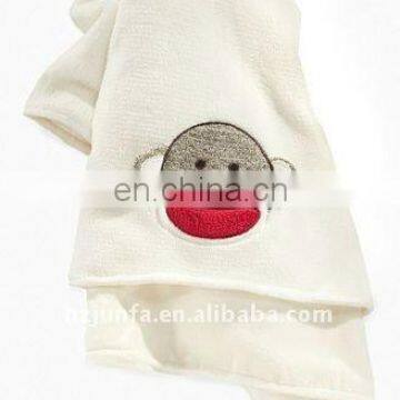 fashional newest super soft cozy elegant fleece embroidery blanket