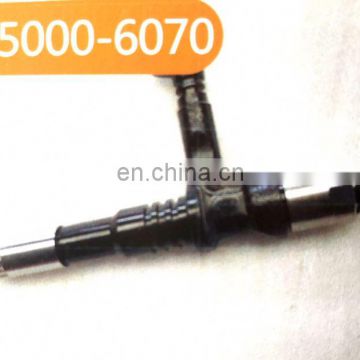 Diesel engine  fuel injector 095000-6070