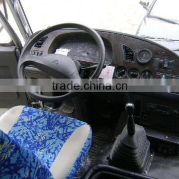 4-wheel drive bus