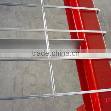 U Channel Warehouse Storage Wire Mesh Deck Railings photo-3