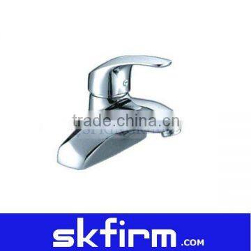 Chrome Finish Kitchen Faucet Elegant Sink New