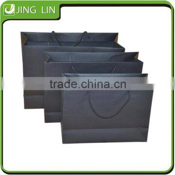 Custom Paper Gift Bags Wholesale photo-2