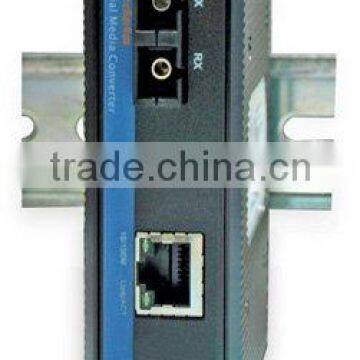 3ONEDATA 1 Port Fast Ethernet Media Converter