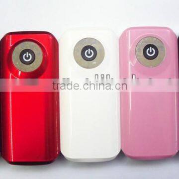 5600mAh portable universal power bank for mobile phone/iPhone/iPad