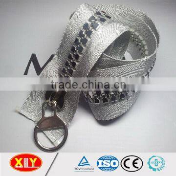 High Quality Silver Big Teeth Custom Puller Plastic Zipper , Tent Zipper photo-2