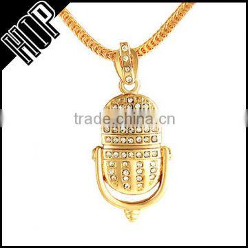 Fashion Gold Iced Out Mic Pendant Necklace