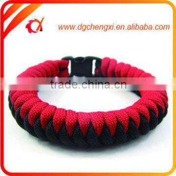 Wholesale Good Quality 550 Paracord Bracelet With Plastic Buckle photo-6