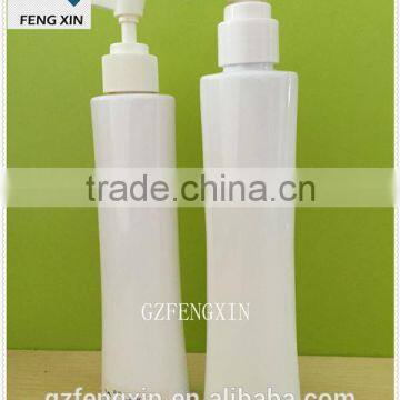 PET plastic shampoo bottle with lotion pump