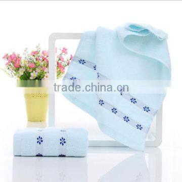 Small Flowers Pattern Female Cotton Towel photo-2