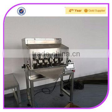 Semi-Automatic Particle Quantitative Powder Packing Machine